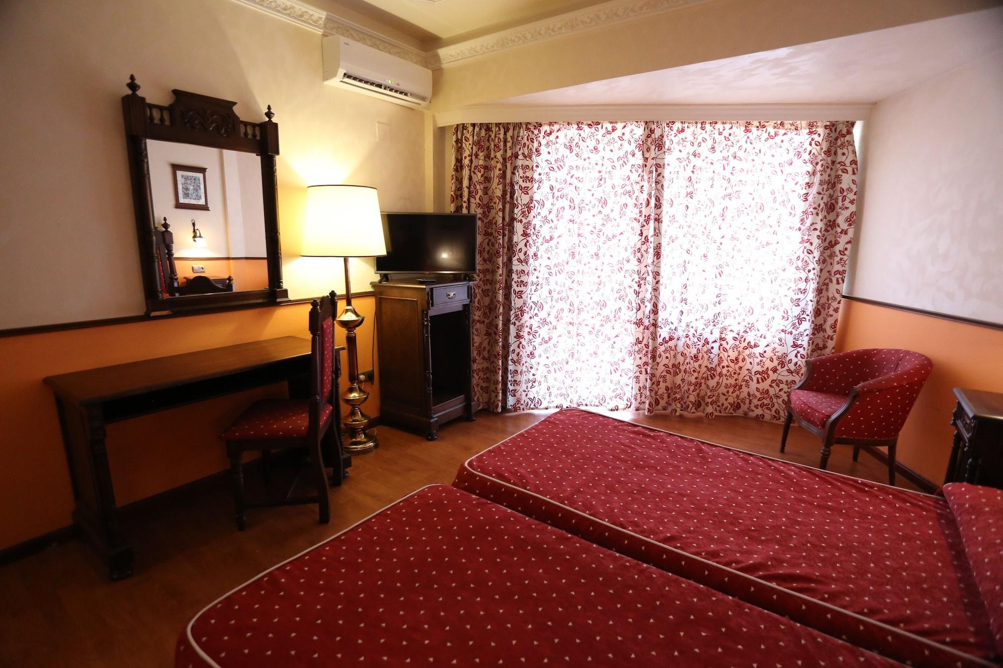 Hotel El Cisne Saragossa Zewnętrze zdjęcie
