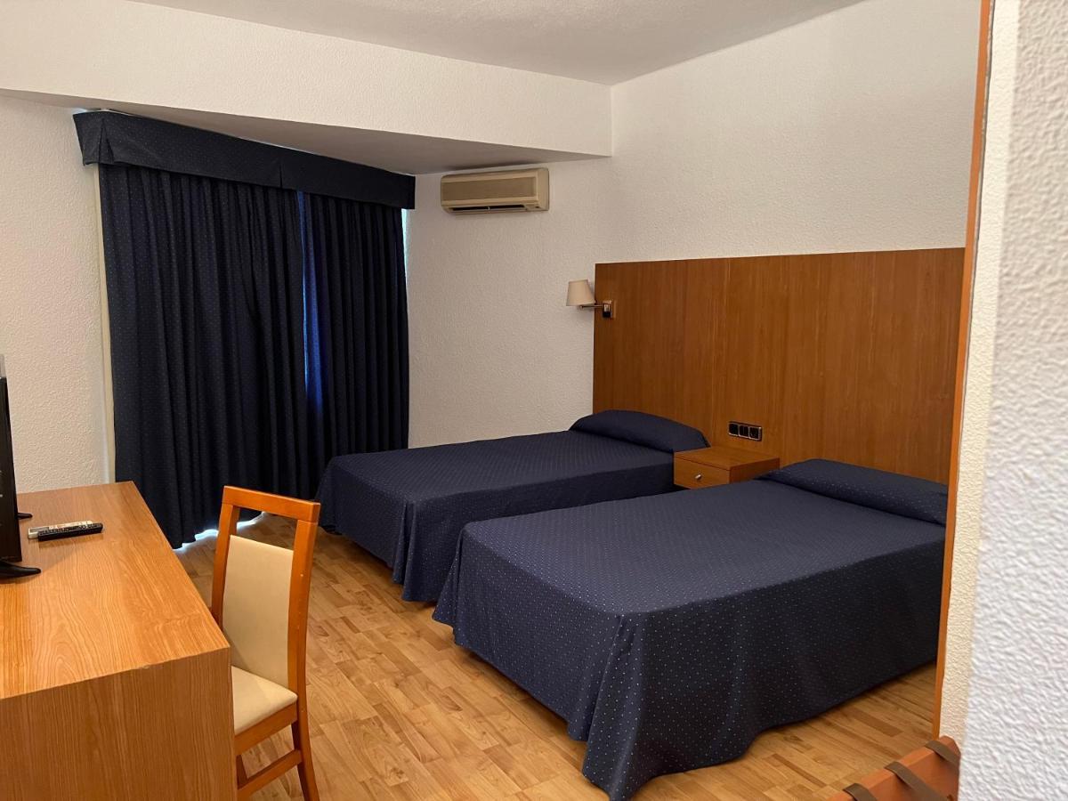 Hotel El Cisne Saragossa Zewnętrze zdjęcie